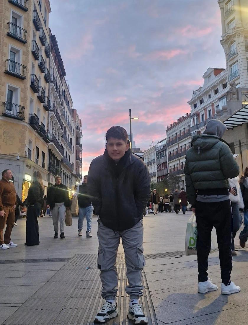 Rony Ordoñez - Foto 1